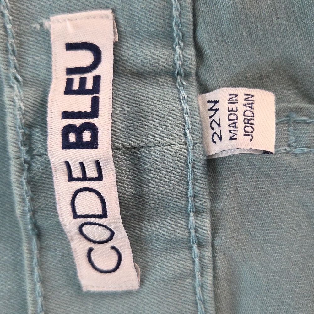 Code Bleu Womans 22W Capri Teal Button-Accent Cla… - image 8